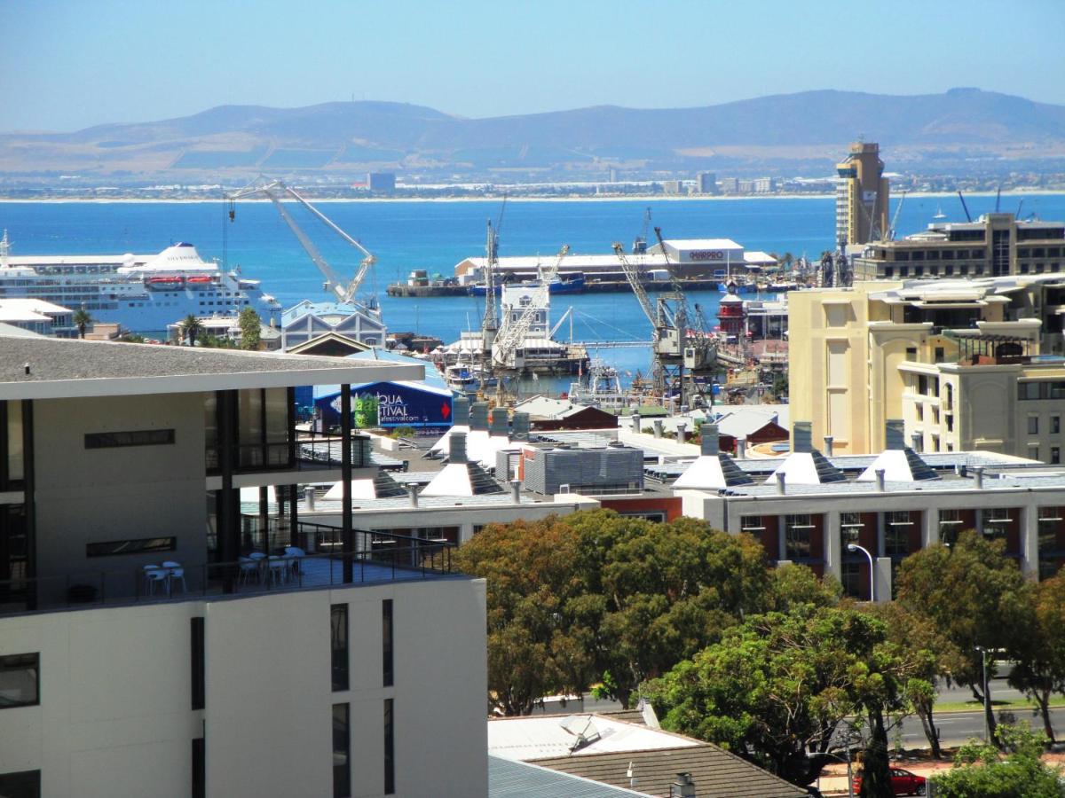 With A View 504 Green Park * Cape Town
