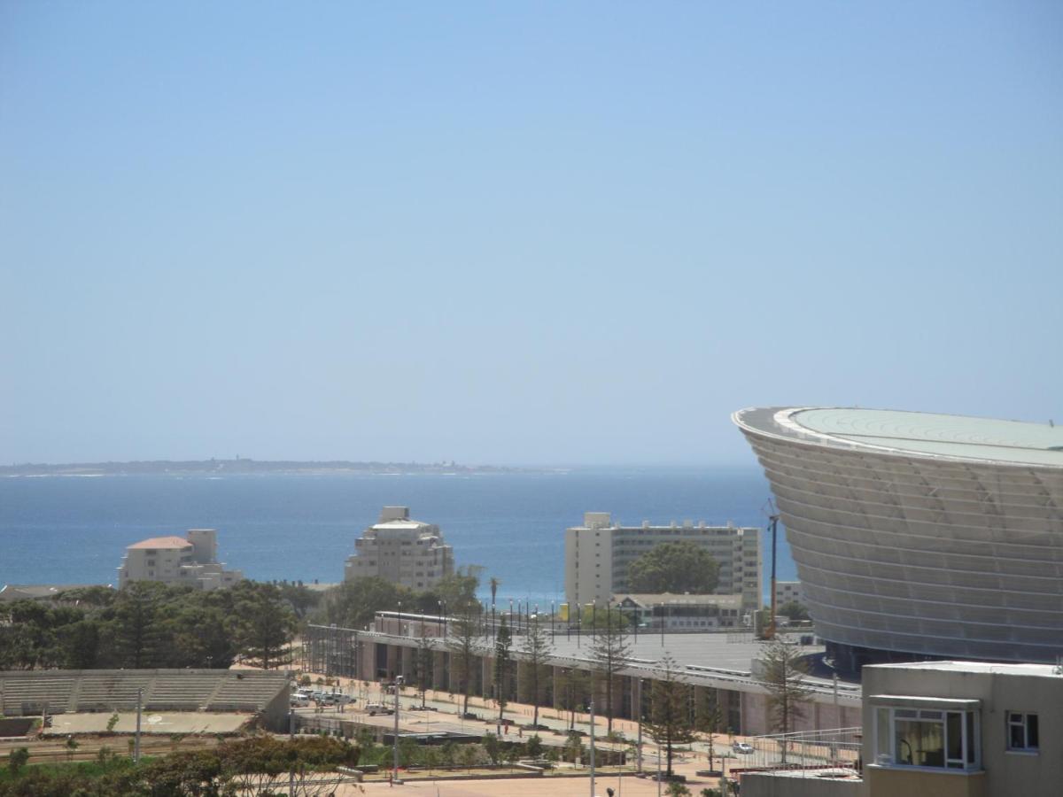 With A View 504 Green Park * Cape Town